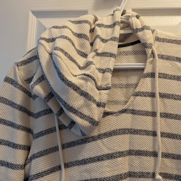 Old Navy hoodie size M - Picture 5 of 7